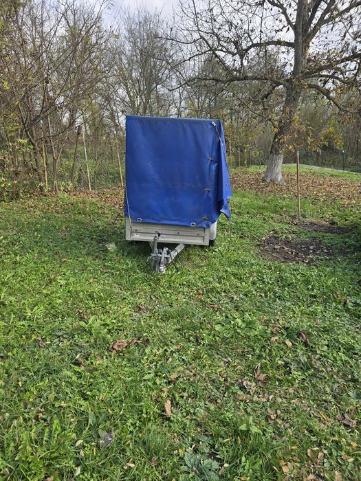 Vand remorci de la 750kg-3000kg aduse din Germania