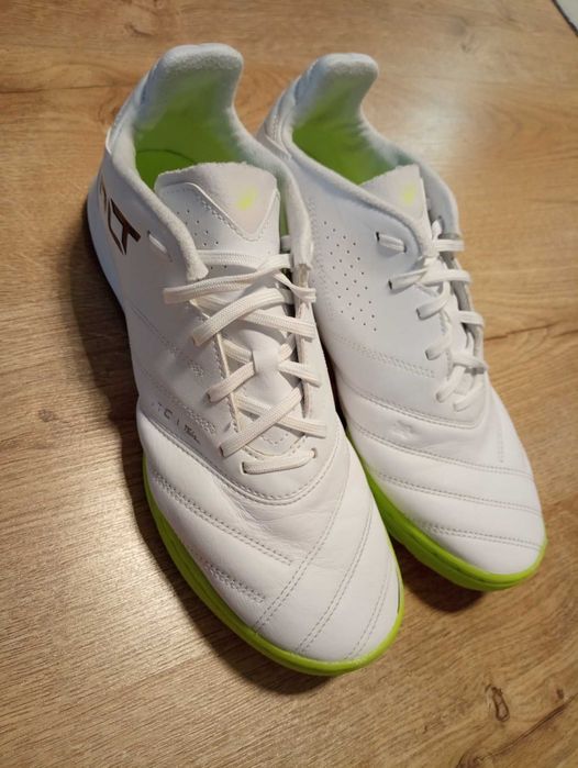 Стоножки за футбол VIRALTO II MATADOR TF, от кожа, Kipsta