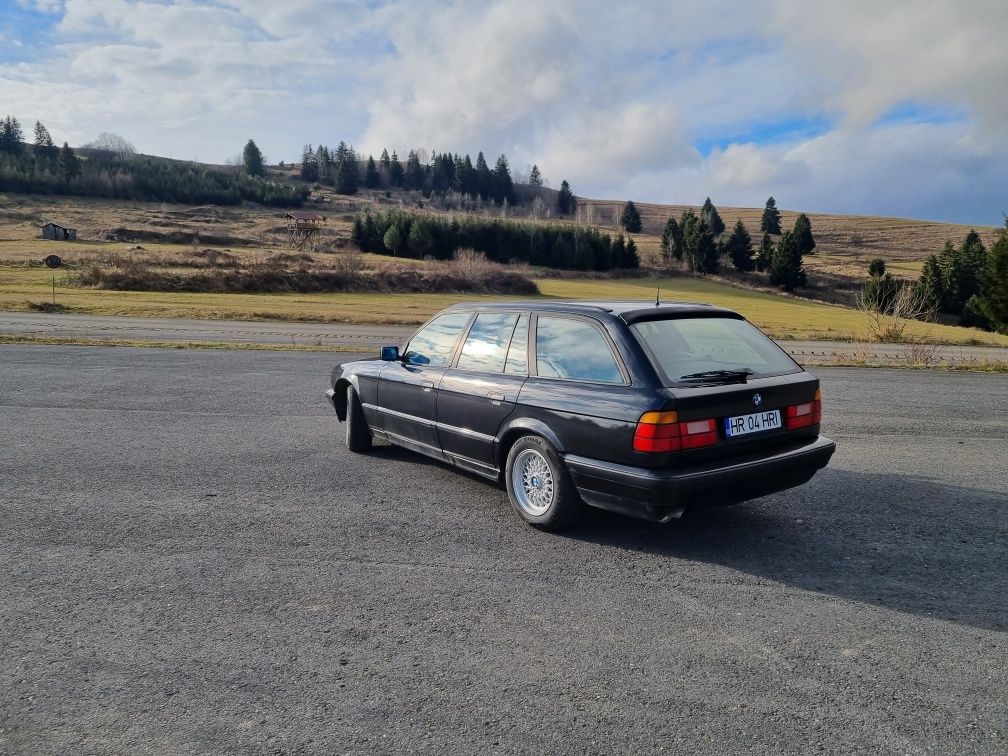 BMW E34 Touring 520i