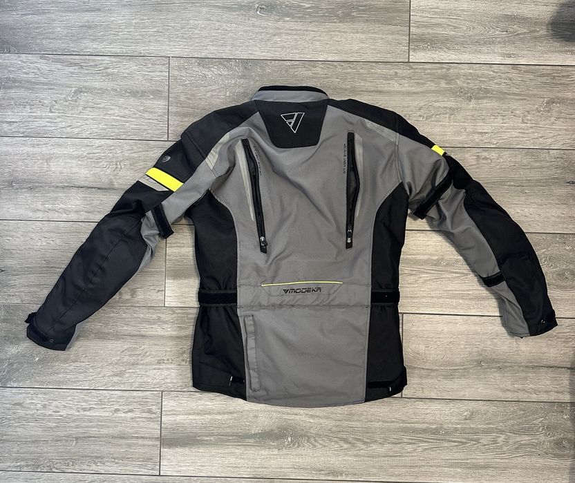 Costum moto Modeka