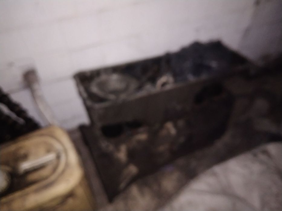 Блок С мерседеса блок 2.8 об шести целиндровый