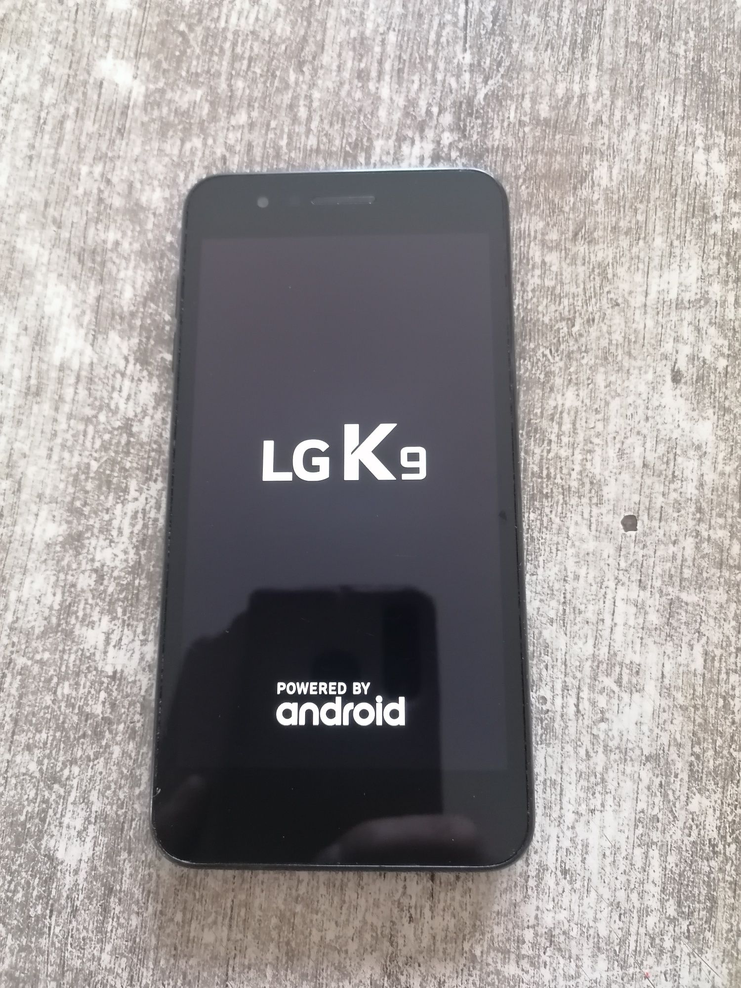 Telefon de vânzare LG k9