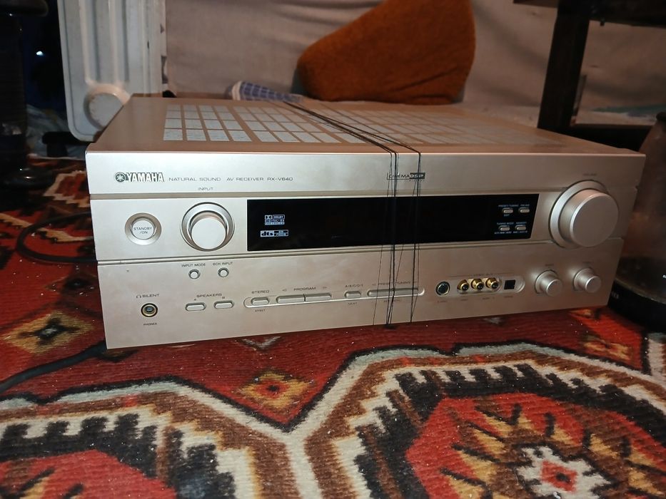 Yamaha resiver sotiladi