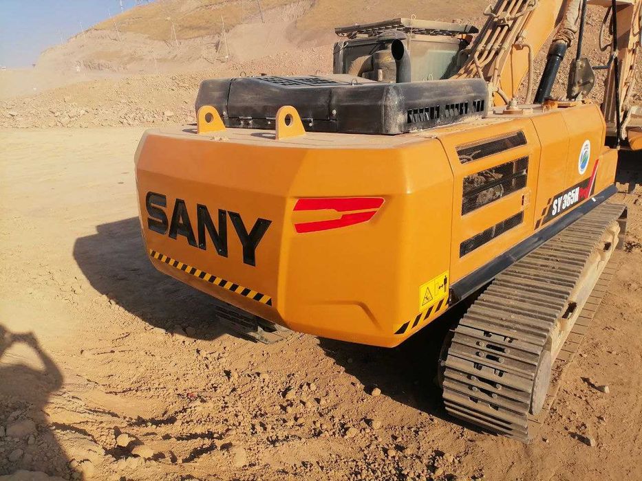 Ekskavator xizmati / Услуга аренды экскаватора 335-415, 2-3,5 м2