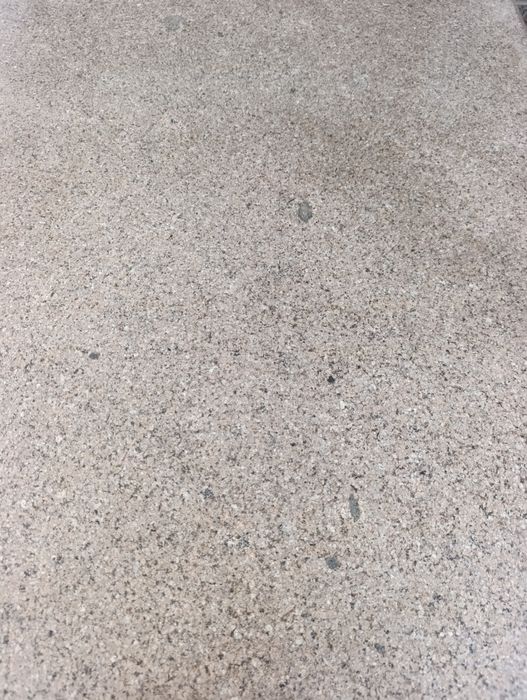 Стол из гранита, ручная работа