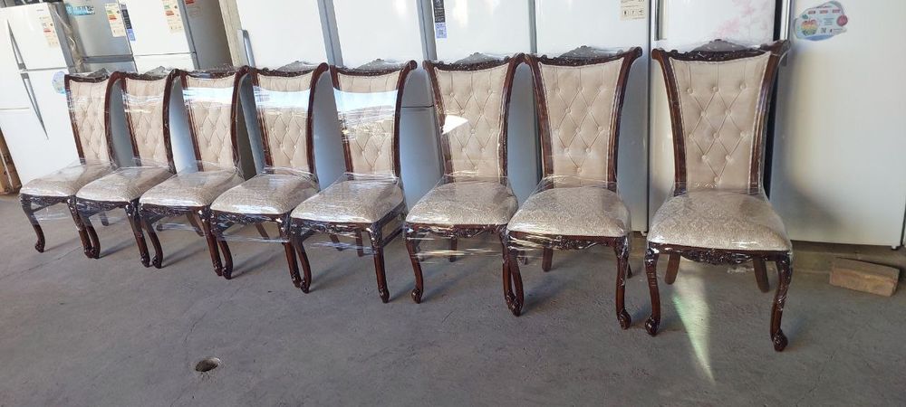 Stul 8 ta dona xolati yangidek Atirgul yogʻoch chinor