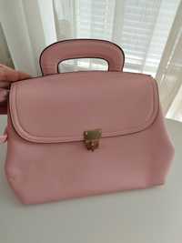 Дамска малка чанта в розово