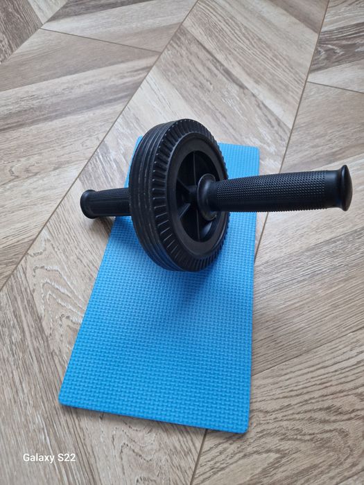 Продам ролик для пресса