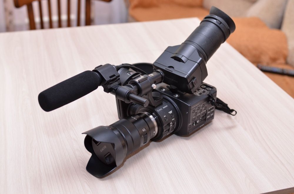 Sony NXCAM FS100PK профессиональная камера