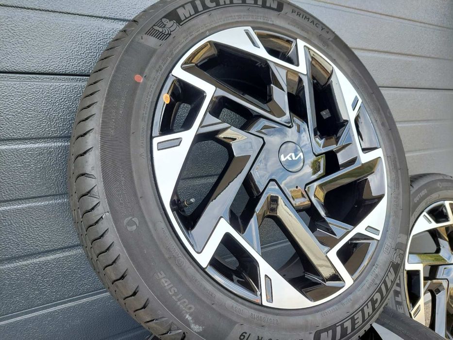 Джанти със гуми за КИА/KIA спортидж 19 цола