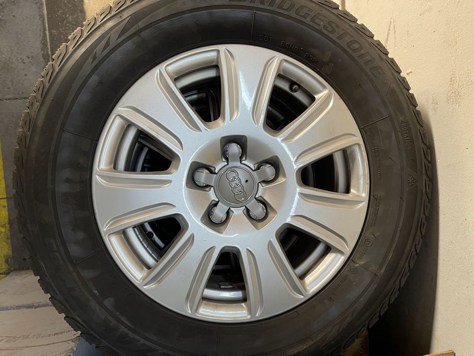 Roti iarna originale Audi Q3 - 215/65/R16 Bridgestone Blizzak DOT 2020