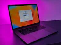 Macbook Pro 16" 2019 I7 16 GB 226 cic A2141 500 SSD