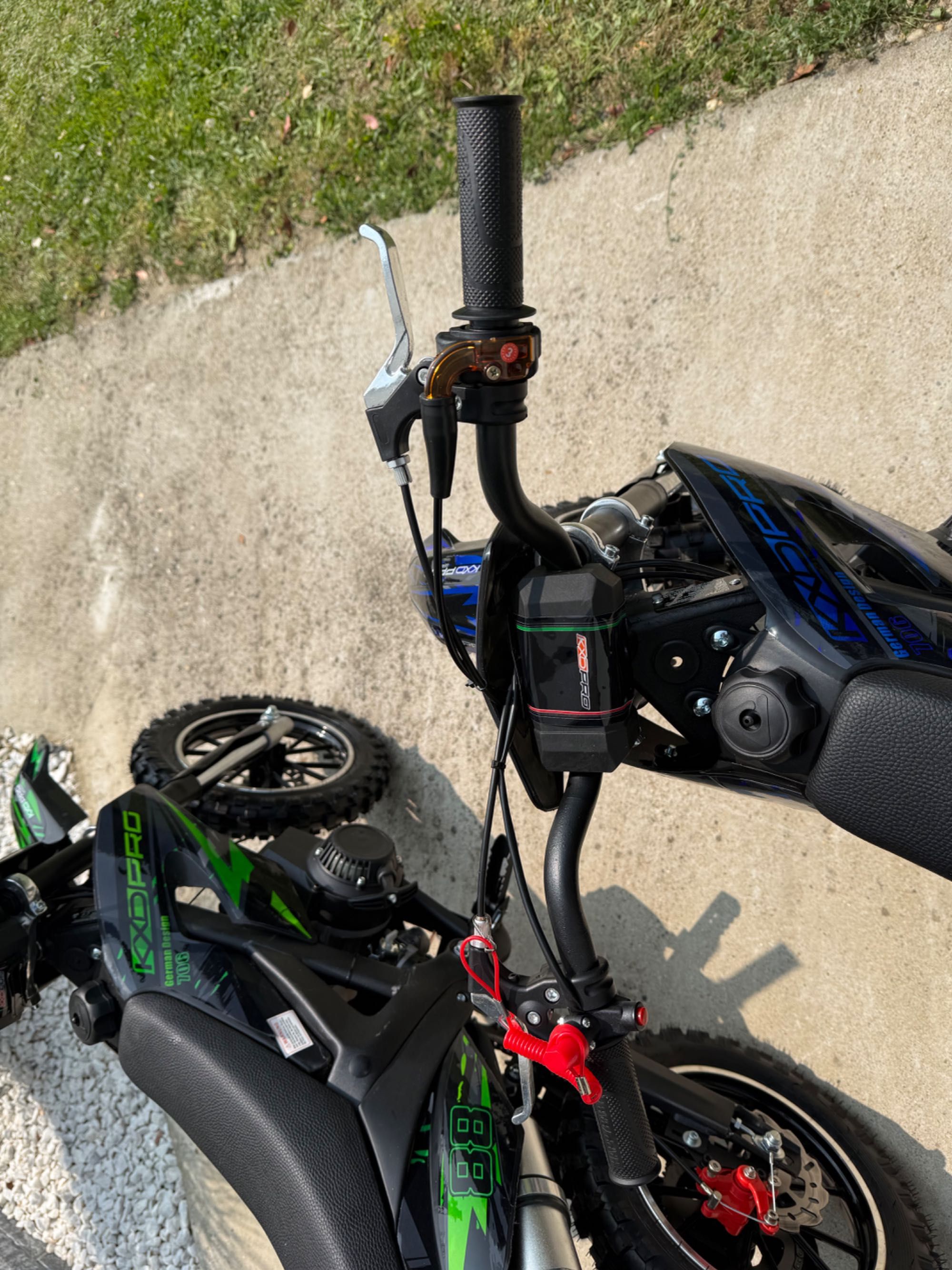 Cross Enduro Motoreta Poket pit dirt bike 10 inch Nou !!!