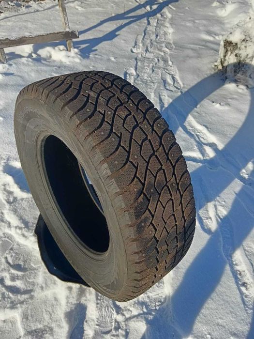 Продам один баллон новый 285/60/18 шип Viatti