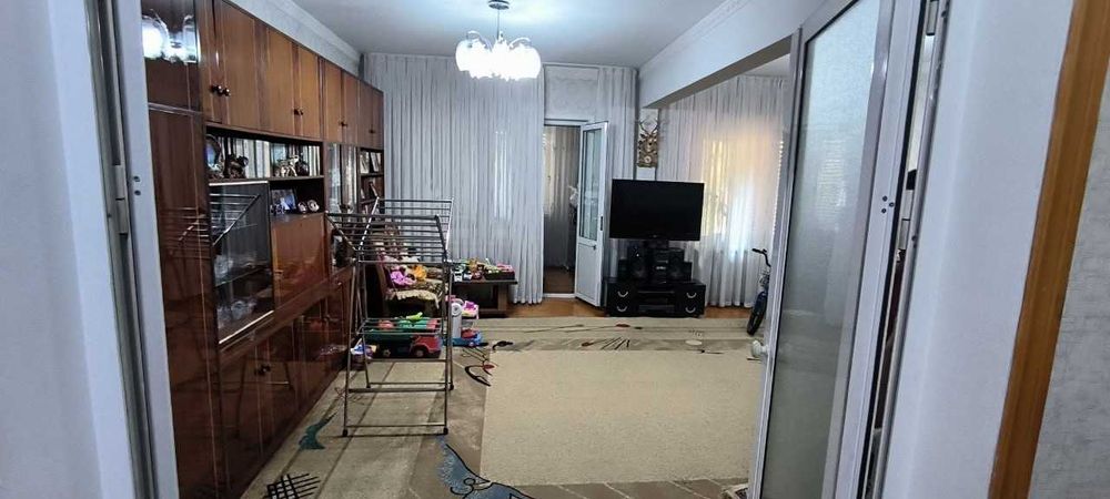 Срочно продаётся 4-ком квартира Сергели Срутник-16