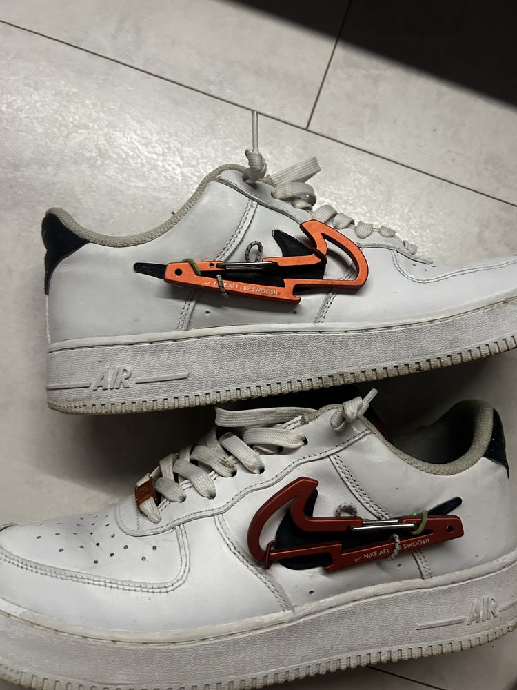 air force swoosh b2