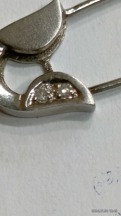 Vind ac de siguranță din aur 14kt cu diamante