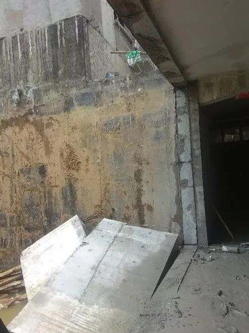 Резка стен, плит, проемы , асфальт