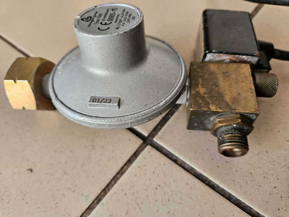 Cavagna rulota valva 12V camping electric ceas gaz regulator 30 mBar