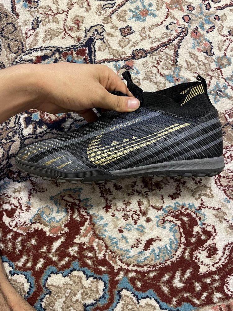 сороконожки Nike Airzoom