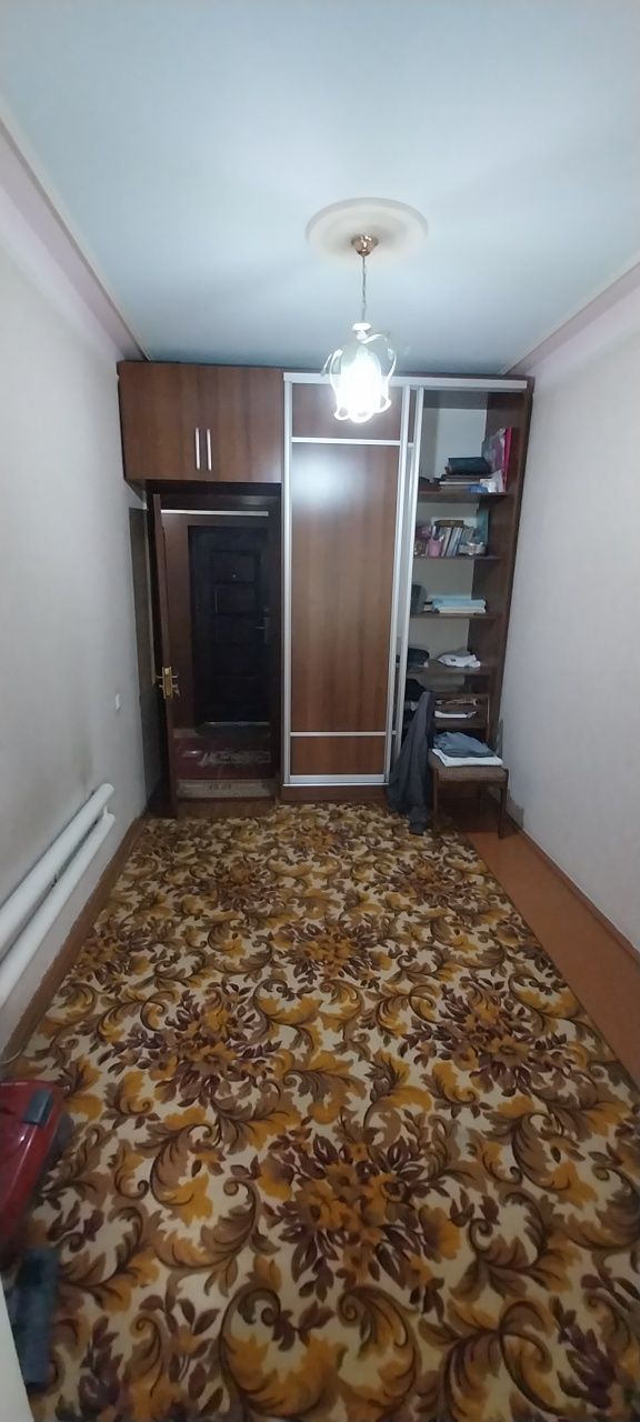 Oilaga yoki qizlarga 2xona 1etaj 400ye.Ibn Sino.Beltepa Pojarka.