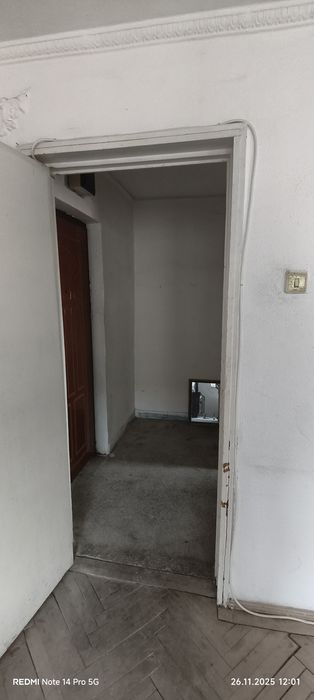 Vând apartament 3 camere