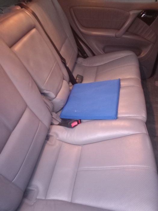 Vând Mercedes ML 2003