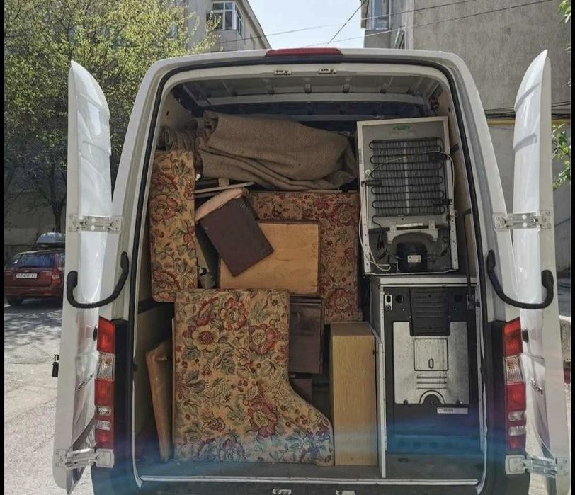 Transport mobila veche / Debarasări mobila / Curățenie subsoluri case