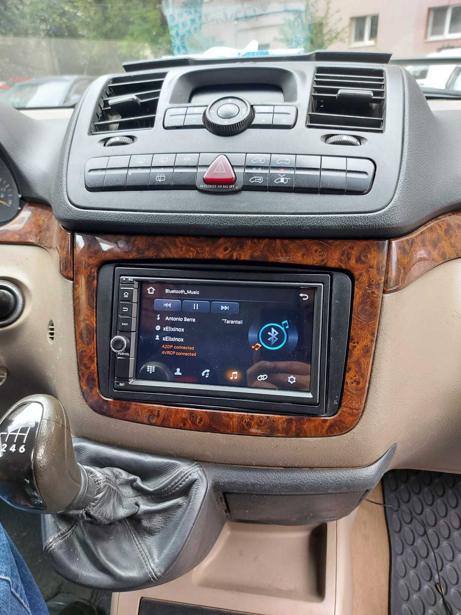 Navigatie Android Mercedes Vito Waze YouTube GPS BT USB casetofon