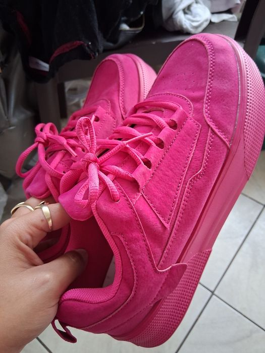 Adidasi dama 42 roz fucsia