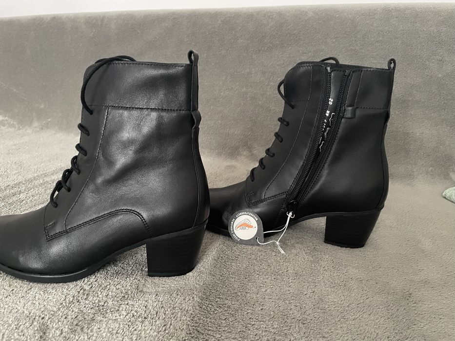 Botine Gabor din piele