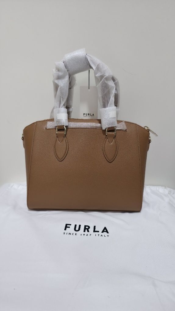 Дамска чанта FURLA