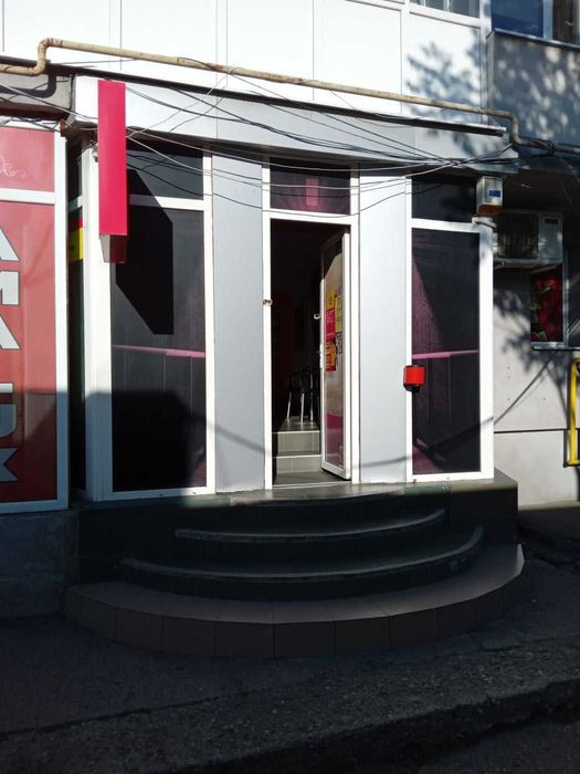 Spatiu comercial - Crisan