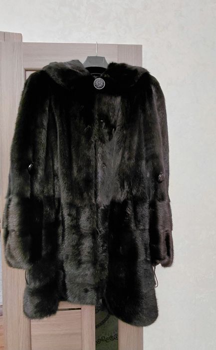 Натуральная норковая шуба женская