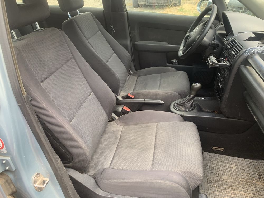 Audi A2 1,4 на части