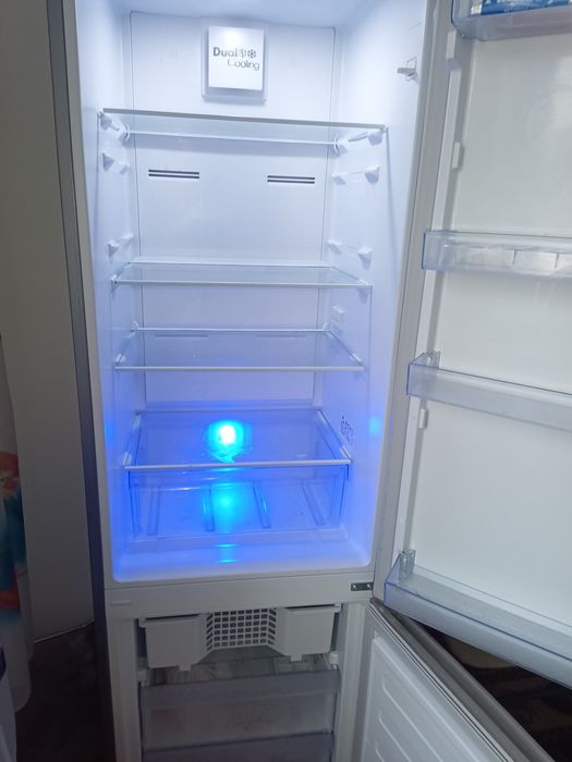 Холодильник продам в хорошем состоянии