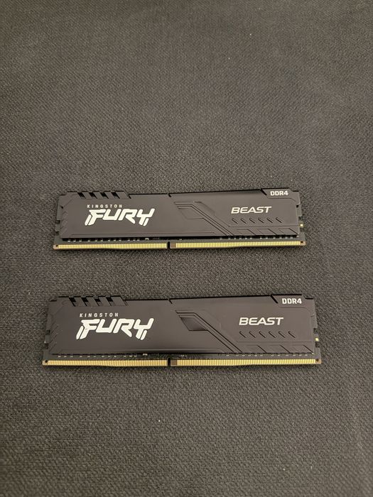Kit memorie ram Kingston Fury Beast Ddr4 32gb (2*16gb) 3200mhz