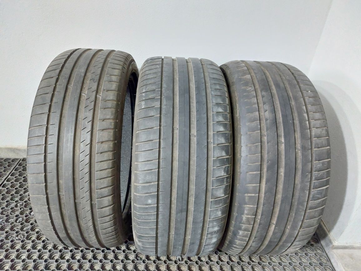 o anvelopa / doua anvelope vara 235 45 21 / 255 40 21 michelin pilot