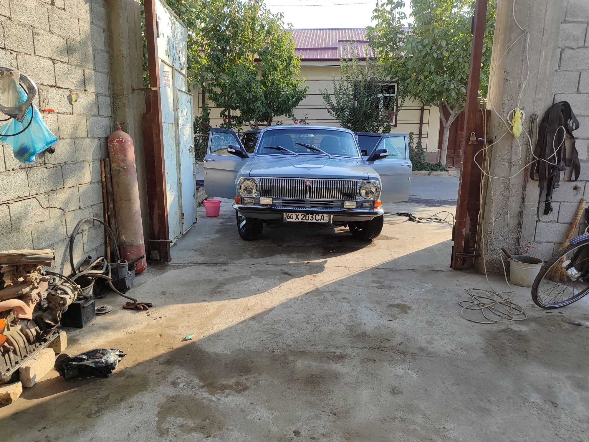 Volga 2401 sotiladi andijon shaxar
