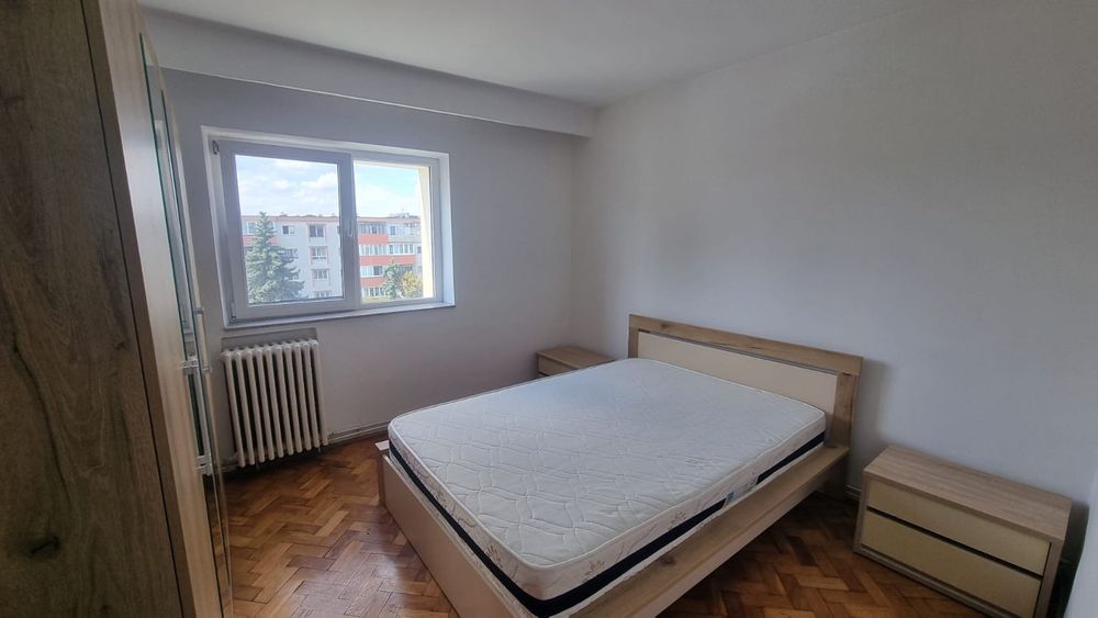Inchiriez apartment cu 3 camere  Cartier Mărăști (Cluj)
