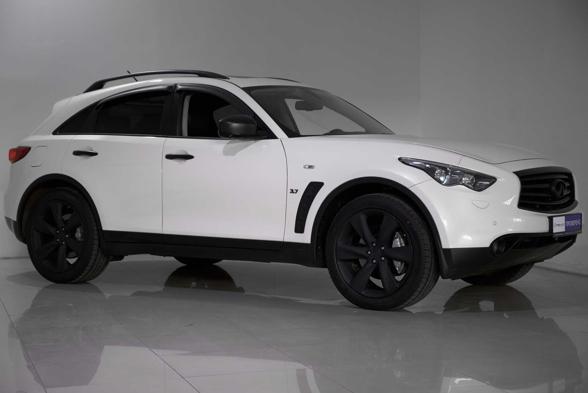 Infiniti QX70 2016 г.в.