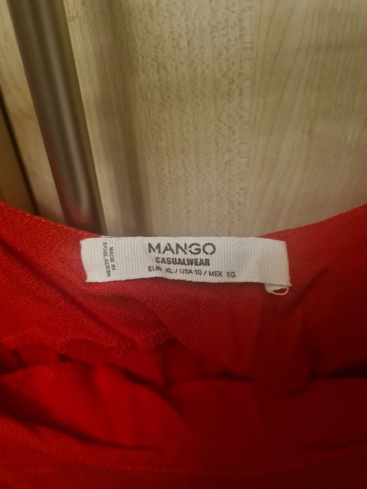 Короткое летнее платье mango
