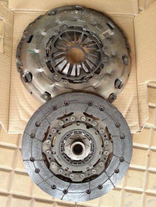 Disc ambrej, placă presiune, rulment presiune opel zafira 1.9 120 cp