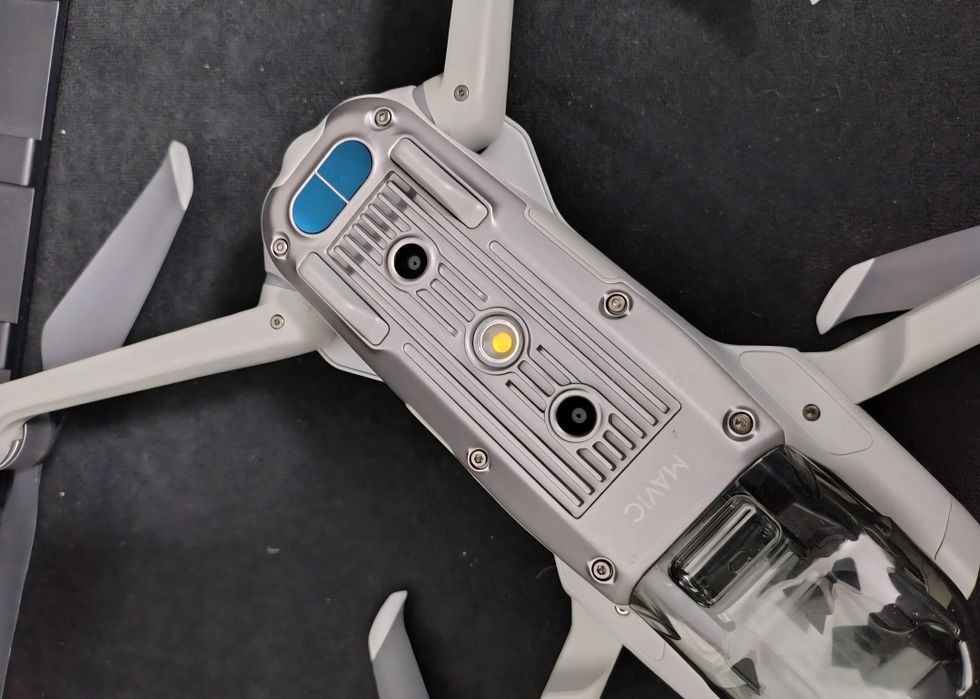 Dji mavic air 2 fly more combo