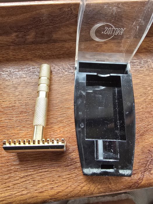 Стара самобръсначка SOLUNA