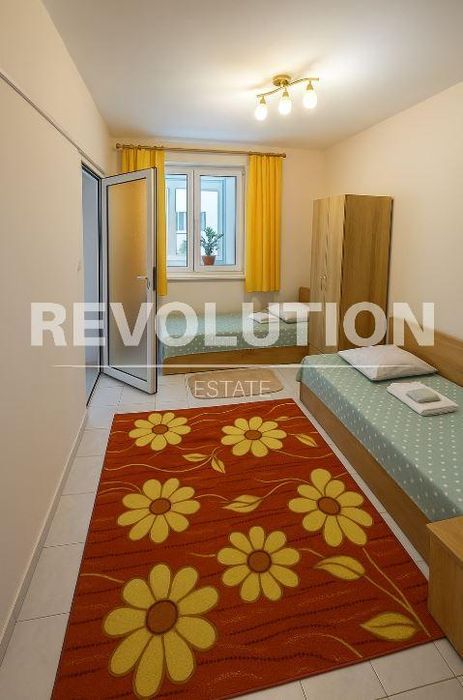 Дава се под наем Тристаен апартамент в Варна, Център - 83 кв.м за 700 € - Снимка #5