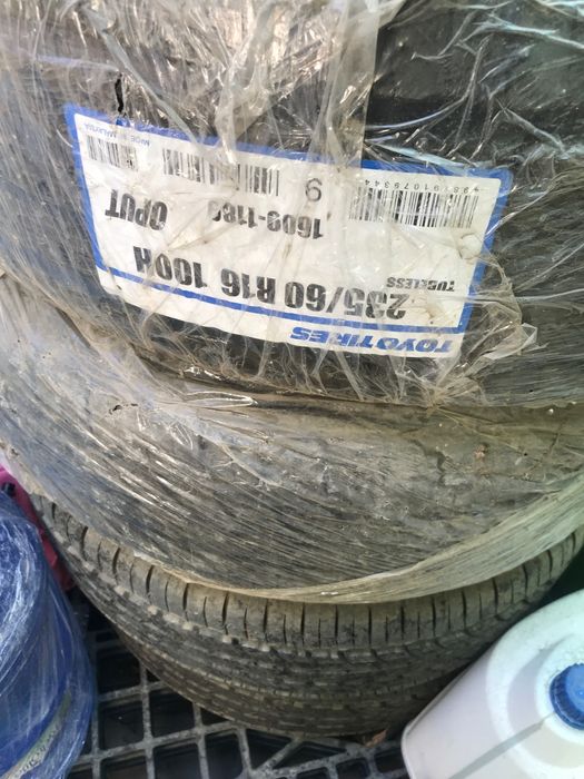 продам балоны Toyo R16!