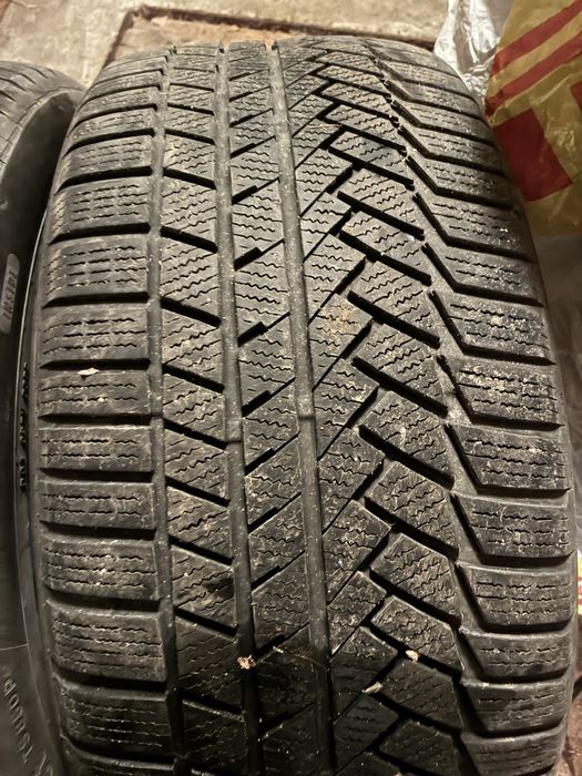 275/45/20 Continental ContiWinterContact TS 850,