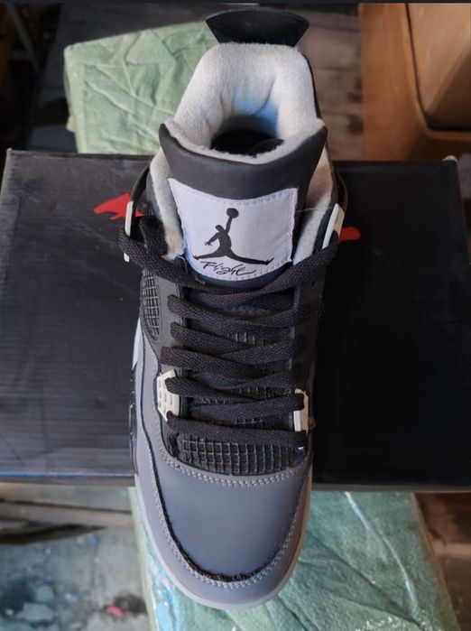 Jordan 4 Retro Fear
