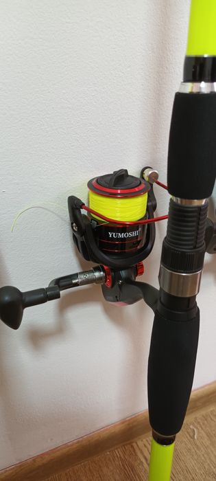 SET 4 Lansete Feeder 3.0m ROBINHAN Bolentino + 4 Mulinete YUMOSHI DM60